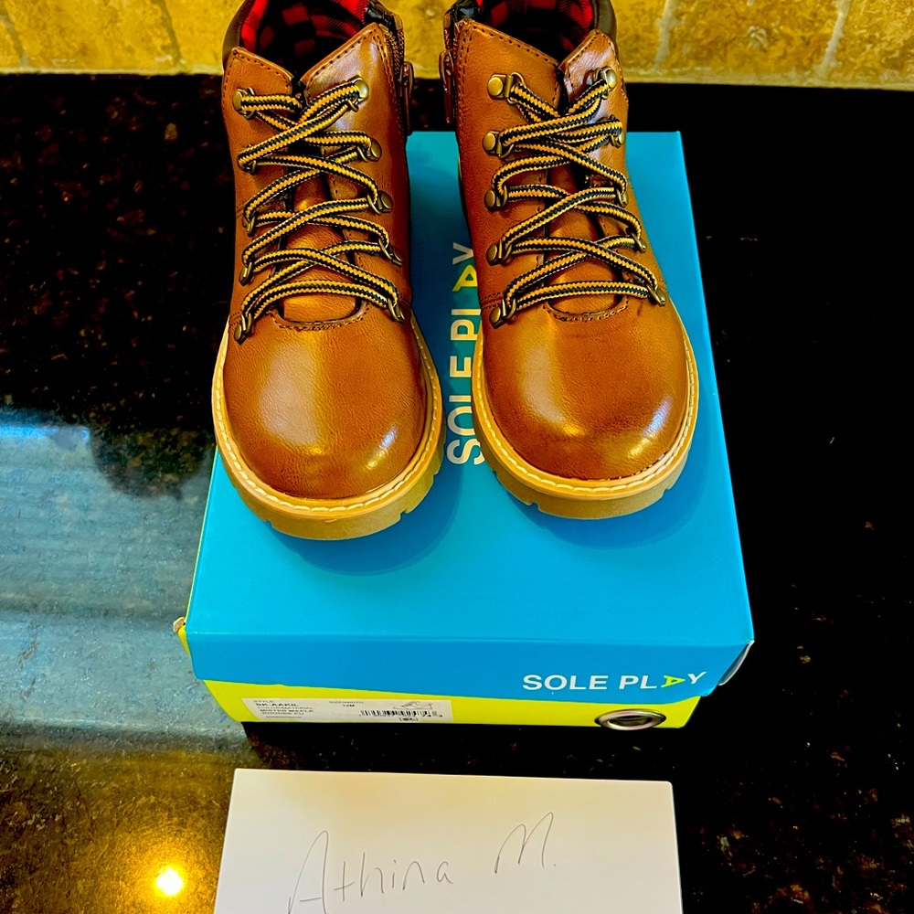 Sole Play boots 12